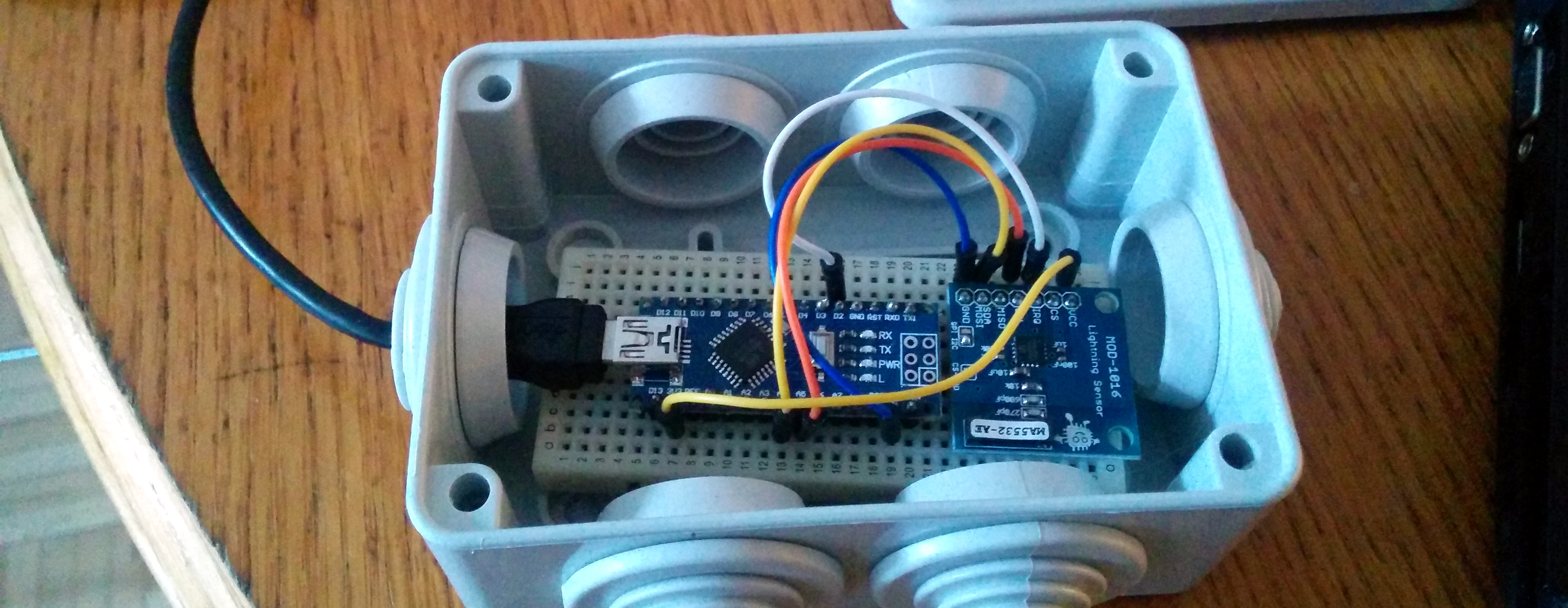 Wiring of the MOD-1016 to the Arduino Nano