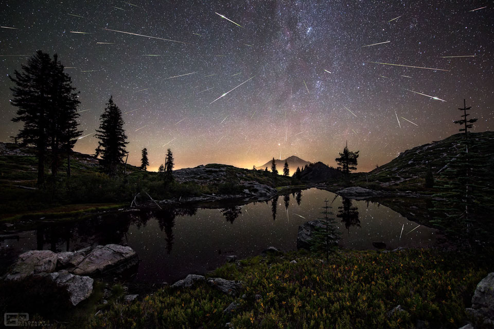 Perseid Shower over Mount Shasta (Credit: APOD 160808)